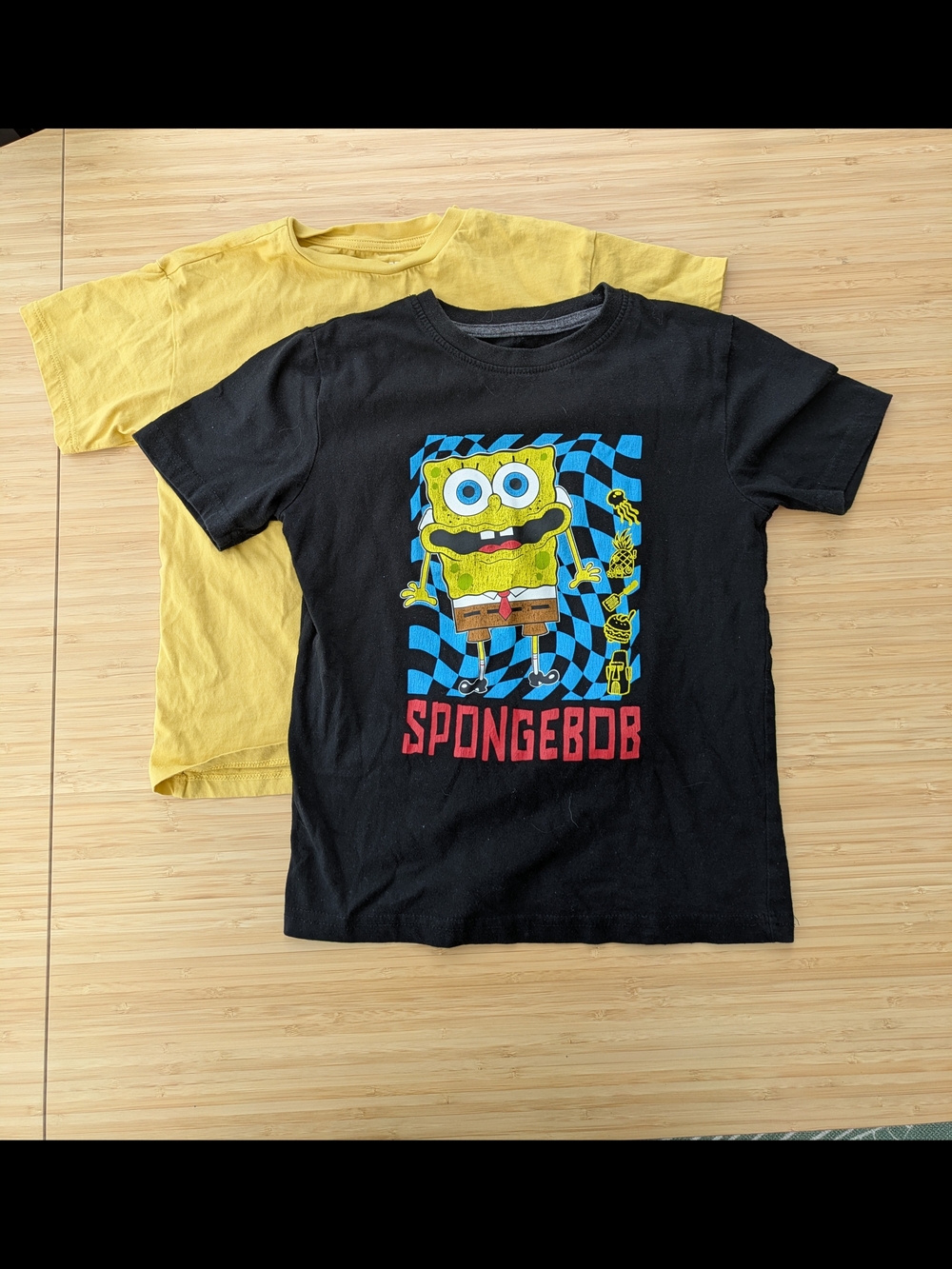 Kids' M 2-Shirt Lot: SpongeBob Squarepants /Yellow